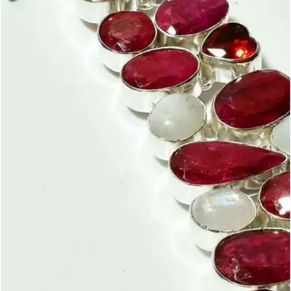 Gorgeous Ruby + Red Quartz heart + Biwa Pearl statement bracelet - Picture 8 of 11